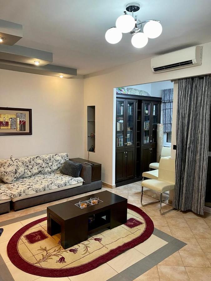 Cozy 1-bedroom Near The Center Of Tirana. Apartamento